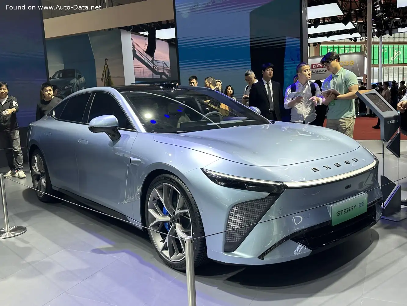 Review: 2023 Exeed Sterra ES 79.9 kWh (313 Hp) Electric